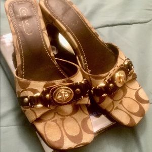 Coach New York Heel Sandals
